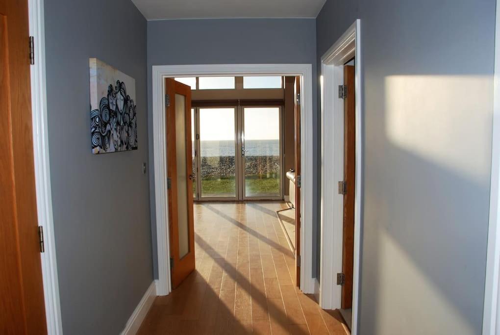 Wow I'M Living On The Beach. Luxury 4 Bed Sleeps 8 Pagham Εξωτερικό φωτογραφία